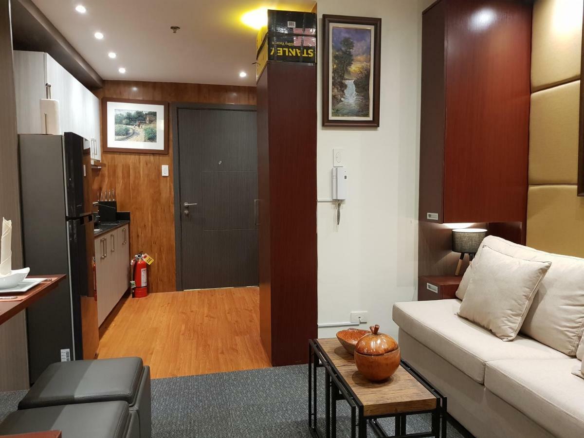 Stay Amare Green La Salle Taft Manila Eksteriør bilde